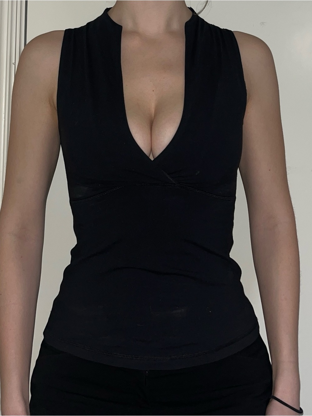 Lululemon Notched Plunge Tank Top Black